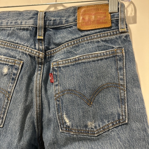LEVI’S DENIM JEANS - Picture 4 of 5